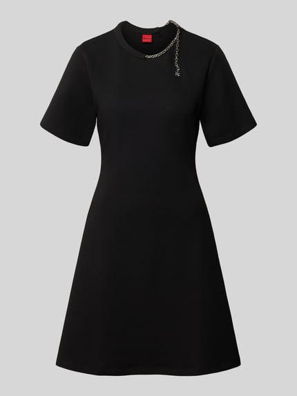 Produktfoto, schwarzes Slim Fit Freizeitkleid aus Baumwoll-Mix Modell 'Neriet' von HUGO, Damen Freizeitkleid von HUGO, glatte Oberfläche, ausgestellte Form