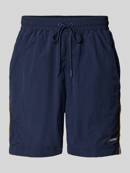 Shorts mit Label-Stitching Modell 'Slipstream' Shop The Look MANNEQUINE