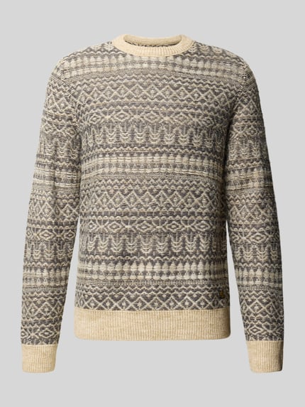 Produktfoto, sweter z dzianiny z okrągłym dekoltem, Wzór na całej powierzchni, Model 'ASHFORD' od JACK & JONES premium, krój regular fit, długość tyłu w rozmiarze M: 71 cm, długość rękawów w rozmiarze M: 69 cm