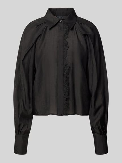 Produktfoto, Regular Fit blouse uit lyocellmix met kant, overhemdkraag, verborgen knoopsluiting, Model 'MOLLY' van Cph Muse, dames, zwarte stof, gladde textuur, ruglengte maat S 55 cm, mouwlengte maat S 68 cm