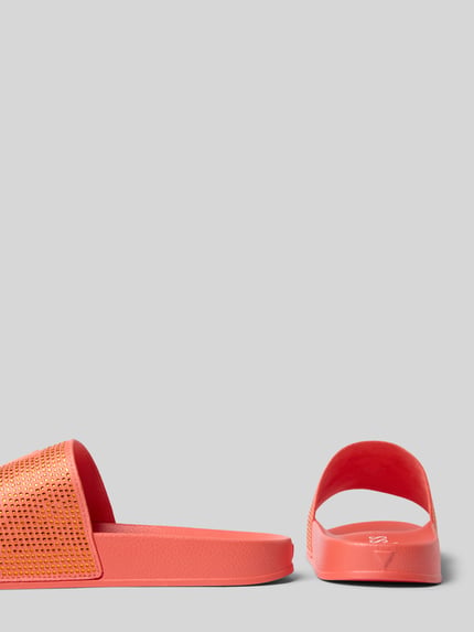 GUESS Slides mit Label-Applikation Orange 2