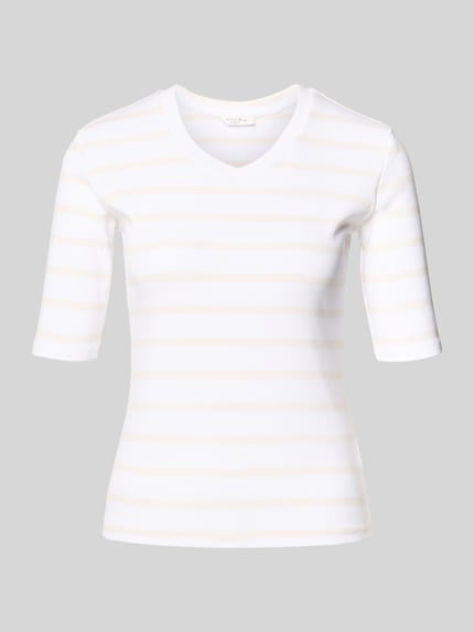 Produktfoto, T-Shirt mit Streifenmuster und V-Ausschnitt von Christian Berg Woman aus Baumwoll-Elasthan-Mix in Regular-Fit, Rückenlänge 55 cm, weiße Grundfarbe mit zarten beigen Streifen, glatte Oberfläche