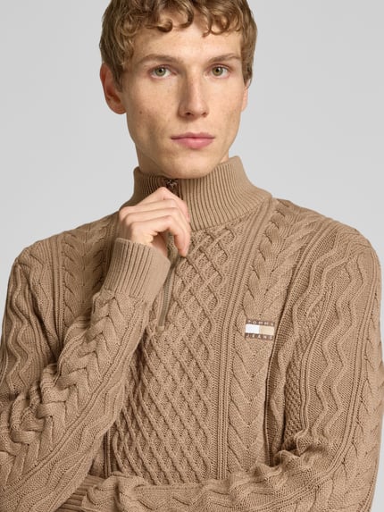 Tommy Jeans Regular Fit Strickpullover aus reiner Baumwolle Beige 3