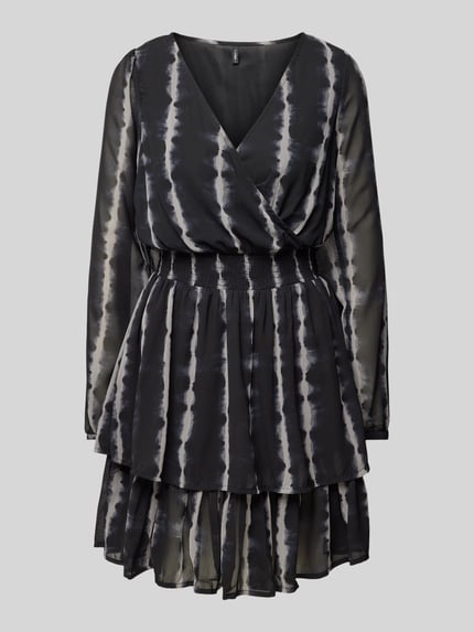 ONLY Minikleid mit V-Ausschnitt Modell 'STAR' Metallic Black 2