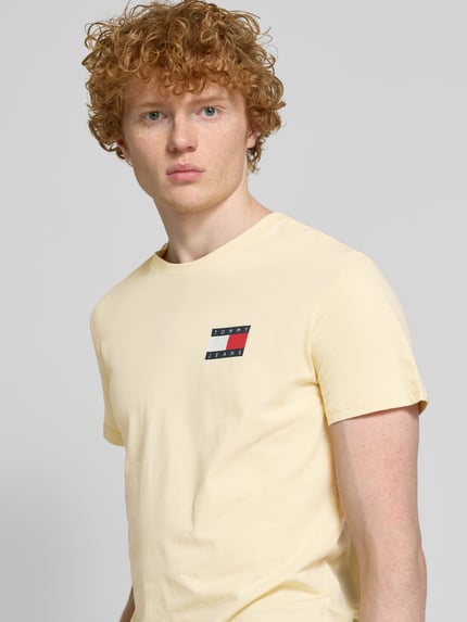 Tommy Jeans Regular Fit T-Shirt aus reiner Baumwolle Hellgelb 3