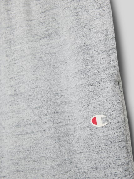 Champion Regular Fit Sweatshorts mit Logo-Print Mittelgrau Melange 2