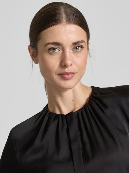 BOSS Bluzka o kroju slim fit z mieszanki jedwabiu model ‘Banorah’ Czarny 3
