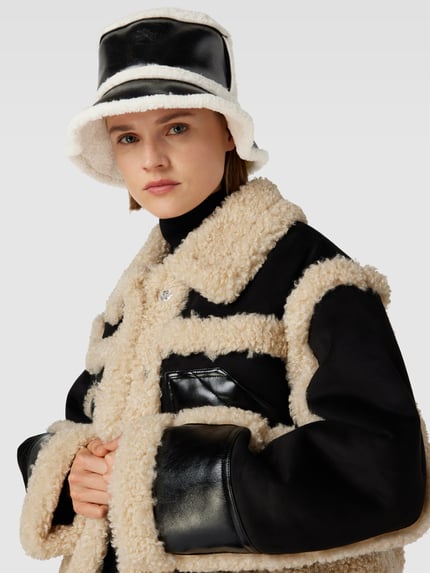 Stand Studio Bucket hat in lederlook Zwart - 1
