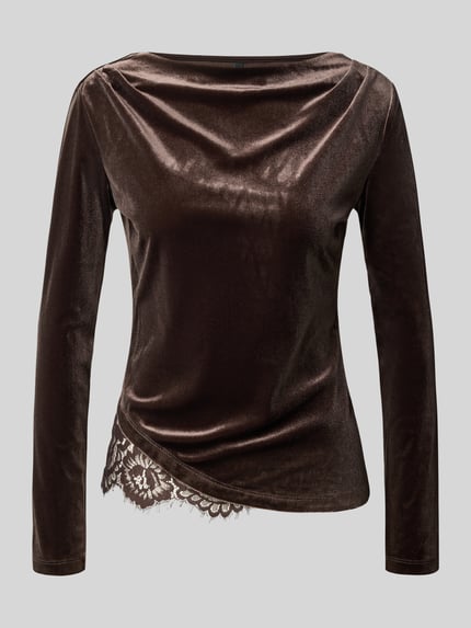 Produktfoto, Langarmshirt mit asymmetrischem Spitzenbesatz von VERO MODA in Braun, samtige Textur, Regular Fit, U-Boot-Ausschnitt, unifarben