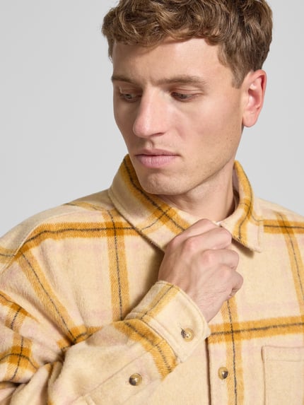 BLKVIS Koszula flanelowa o kroju regular fit z dodatkiem wiskozy Złamany biały 3