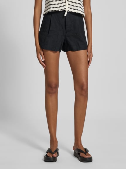 Gina Tricot Szorty lniane o kroju regular fit z zakładkami w pasie Czarny 4