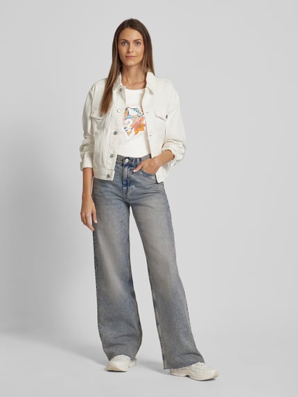 GUESS T-Shirt mit Label- und Motiv-Print Modell 'TROPICAL TRIANGLE' Offwhite 1