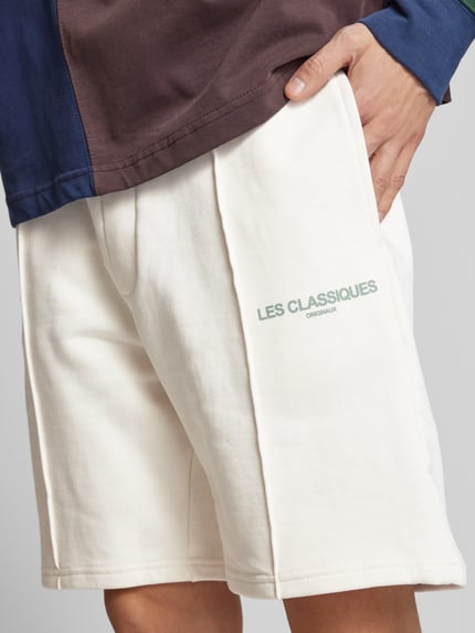 ONLY & SONS Regular Fit Sweatshorts mit fixierten Bügelfalten Offwhite 3