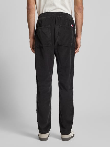 Tommy Jeans Tapered Cordhose aus reiner Baumwolle Modell 'ISAAC' Black 5
