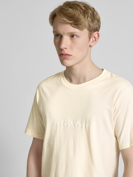 JACK & JONES T-Shirt mit Label-Print Modell 'VARENNA' Beige 3