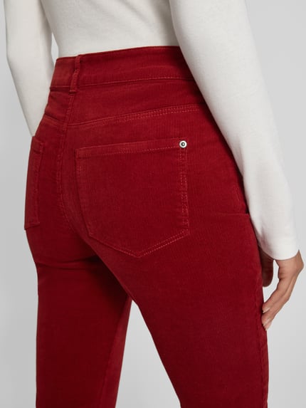 Christian Berg Woman Slim Fit Cordhose im 5-Pocket-Design Dunkelrot 3