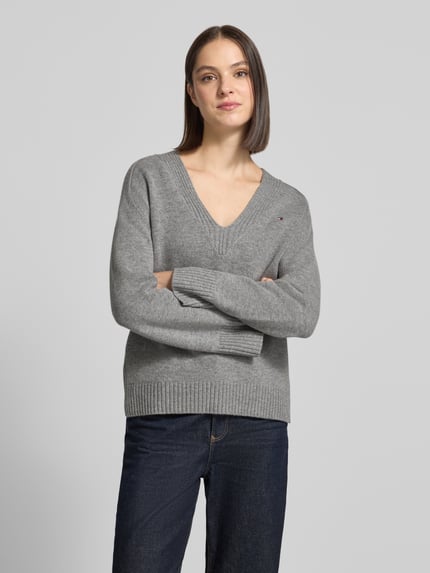 Tommy Hilfiger Pullover aus Wolle mit Logo-Detail Mittelgrau 4