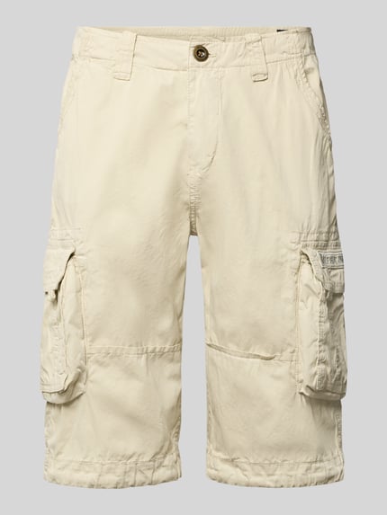 Produktfoto, Bermudas mit Pattentaschen und Logo-Stitching von Alpha Industries, Reine Baumwolle in Beige, Straight Fit, sichtbare Struktur