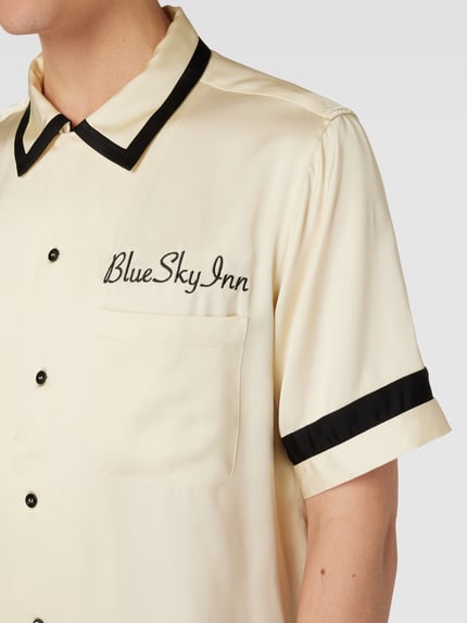 Blue Sky Inn koszula casualowa o kroju regular fit z wiskozy Écru 3