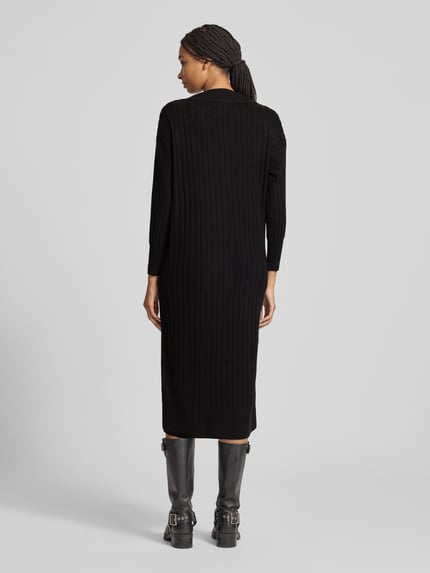 ONLY Fließendes Strickkleid mit V-Ausschnitt Modell 'NEW TESSA' Black 5