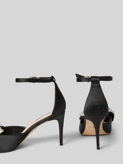 Produktfoto, Pumps met sierstrik model 'Lumma' van Steve Madden, spitse pasvorm, pinsluiting, met siersteentjes, hakhoogte 9 cm, schachthoogte 9 cm, dames.