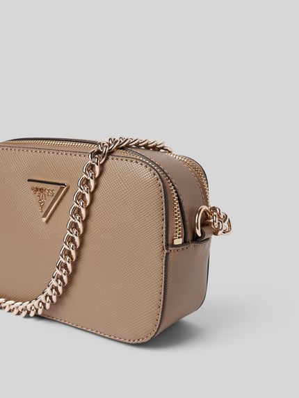 GUESS Torba na ramię z aplikacją z logo model ‘NOELLE’ Szarobrązowy 3