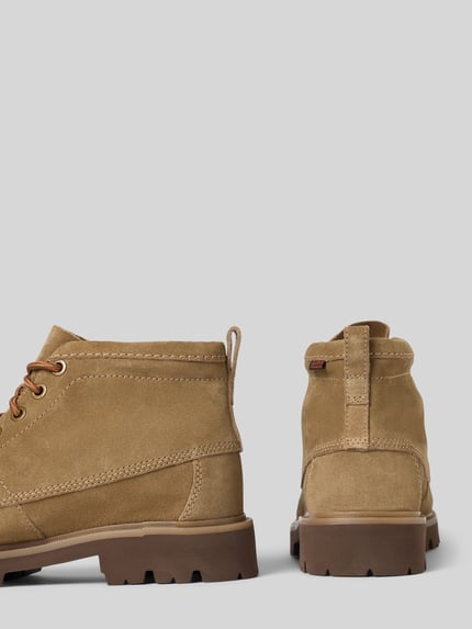 Clarks Boots mit profilierter Sohle Modell 'Cleyhill Hi' Sand 2