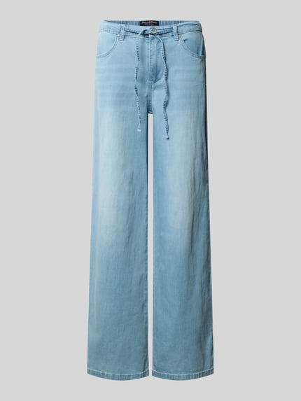 Produktfoto, Wide Leg Jeans mit Bindegürtel von Buena Vista aus hellblauem Baumwoll-Mix mit Seiden-Anteil, strukturierte Oberfläche