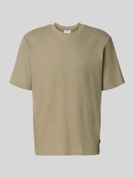 Produktfoto, T-Shirt mit Ripp-Optik Modell 'HARRISON' von Jack & Jones, czysta bawełna, krój luźny, okrągły dekolt, długość pleców w rozmiarze M: 68 cm, beżowy kolor, drobna faktura w prążki