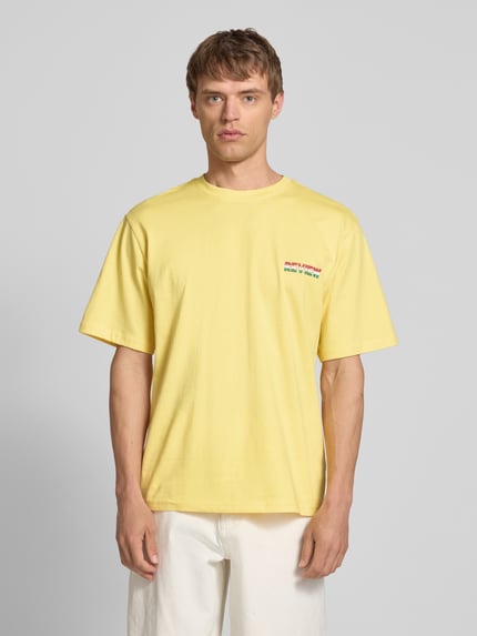 REVIEW T-Shirt mit Label-Print Pastellgelb 4