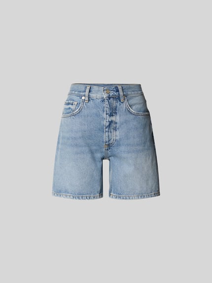 Produktfoto, Regular Fit Shorts in Denim-Optik von Anine Bing, bawełna, krój regular fit, 5 kieszeni, zapięcie na guzik i zamek błyskawiczny, długość wewnętrzna nogawki 38 cm, szerokość w rozmiarze 27: 15 cm, niebieska imitacja denimu, jednolita faktura