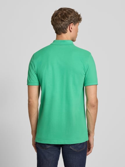 MCNEAL Slim Fit Poloshirt mit Label-Stitching Gruen 5