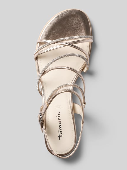 Produktfoto, sandalen met strass-steentjes van Tamaris, look: effen kleuren, afgeronde punt van de schoen, plat, doornsluiting, gestructureerde zool