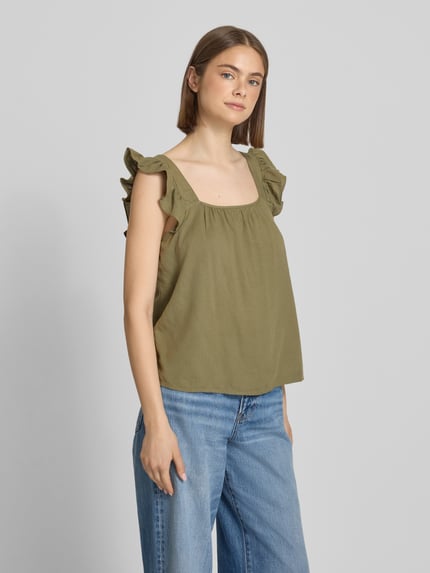 Vrouwenmodel draagt Regular Fit Blusentop aus Baumwoll-Leinen-Mix Modell 'PIA' van Pieces, look: effen, vierkante hals, applicatie met ruches, plooien, elastische band, brede bandjes, mix van katoen en linnen, Ganzkörperansicht van voren.