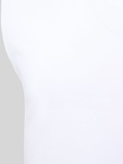 Produktfoto, Tanktop mit V-Ausschnitt im 2er-Pack von Schiesser aus weißem Baumwoll-Elasthan-Mix, Slim Fit, glatte Oberfläche.