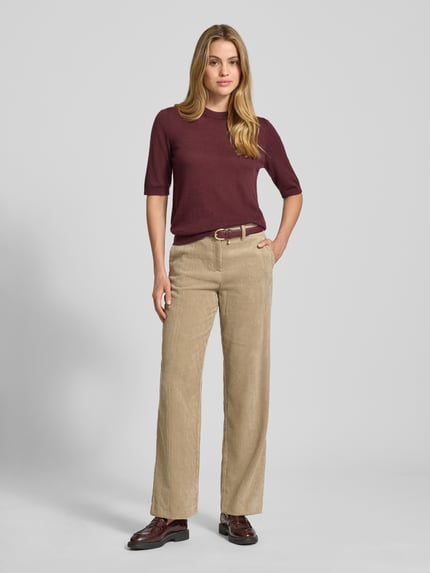Christian Berg Woman Straight Leg Cordhose mit Strukturmuster Beige 1