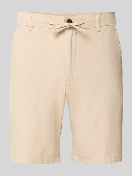 Produktfoto, Regular Fit Chinoshorts aus Baumwoll-Leinen-Mix Modell 'BRODY' von SELECTED HOMME, jednolity kolor, flammgarn, szlufki, kieszenie boczne, tylna kieszeń z guzikiem, tunel w pasie, zapięcie na guzik i zakryty zamek, kontekst: szorty chino męskie z bawełniano-lnianej mieszanki