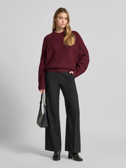 mbyM Sweter z dzianiny o kroju relaxed fit z dodatkiem wełny model „Gillian” Bordowy 1