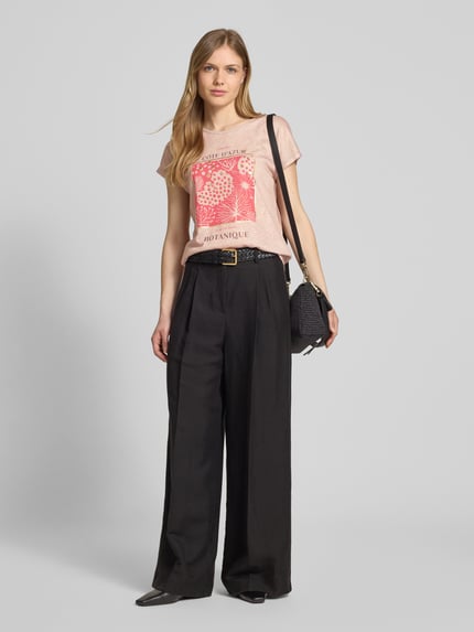 Christian Berg Woman T-Shirt mit Motiv-Print Sand 1