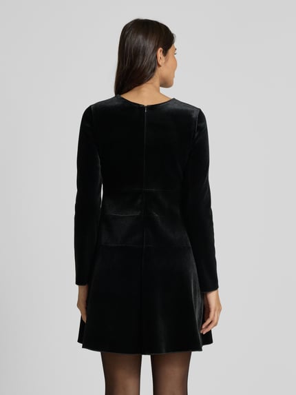 Emporio Armani Minikleid aus Satin mit Rundhalsausschnitt Black 5