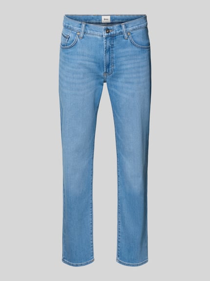 Produktfoto, jasnoniebieskie Jeansy z wpuszczanymi kieszeniami, model 'Clint' od Brax, mieszanka bawełny ze streczem, regular fit, szerokość w pasie 44 cm, długość wewnętrzna nogawki 75 cm dla rozmiaru 32/32, gładka faktura