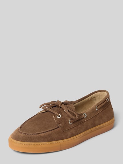 Productfoto, Schnürschuhe aus echtem Leder van Copenhagen in bruin, afgeronde vorm, vetersluiting, gestructureerde zool, maat 40 context.