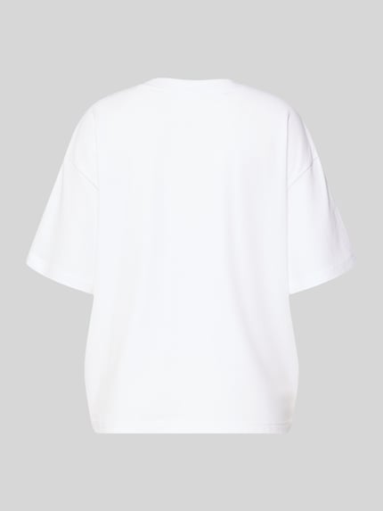 Productfoto, wit Pyjama-Oberteil met Motiv-Print van Mey, katoen-elastaan mix, losse pasvorm, geribde ronde hals, achterkant zichtbaar.