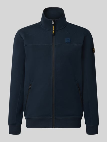 Produktfoto, Sweatjacke mit Label-Patches und Stehkragen von PME Legend aus dunkelblauem Baumwoll-Mix mit Stretch, gerippte Abschlüsse, Reißverschlusstaschen, Reißverschluss und Label-Patches, Straight Fit, glatte Struktur