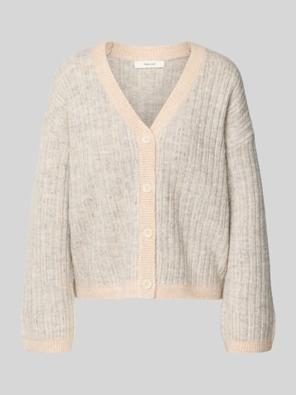 Produktfoto, Relaxed Fit Strickpullover aus Woll-Mix mit Alpaka-Anteil Modell 'FALVA' von Selected Femme, creme-beige meliert, Strukturmuster, V-Ausschnitt, einreihige Knopfleiste, gerippte Abschlüsse, Strick-Optik