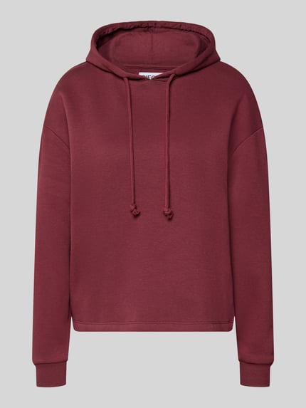 Produktfoto, einfarbiger bordeauxfarbener Regular Fit Hoodie aus Baumwoll-Mix Modell 'CHILLI' von PIECES, Damen Hoodie.