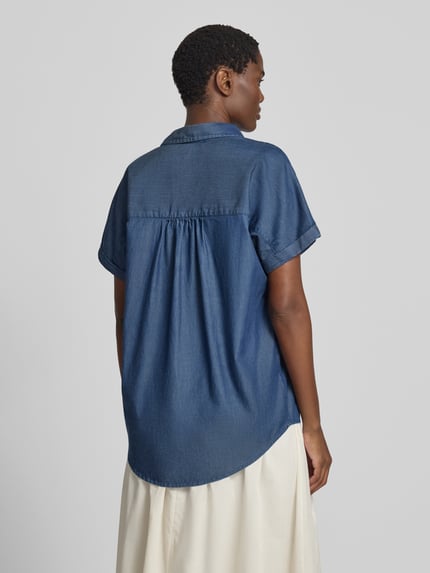 Christian Berg Woman Regular Fit Bluse in Denim-Optik mit V-Ausschnitt Blau 5