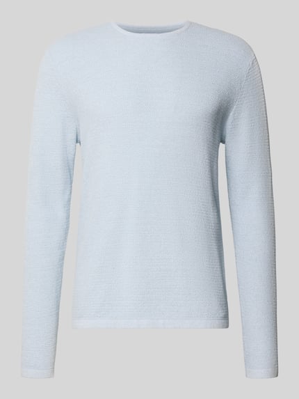 Produktfoto, Strickpullover mit geripptem Rundhalsausschnitt Modell 'GEORGE' von Jack & Jones im hellen Baumwoll-Mix, lockerer Schnitt.