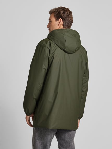 Rains Parka mit Zweiwege-Reißverschluss Modell 'LOHJA' Oliv 5