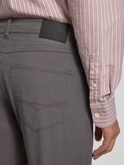 Christian Berg Men Regular Fit Stoffhose mit 5-Pocket-Design Dunkelgrau 3